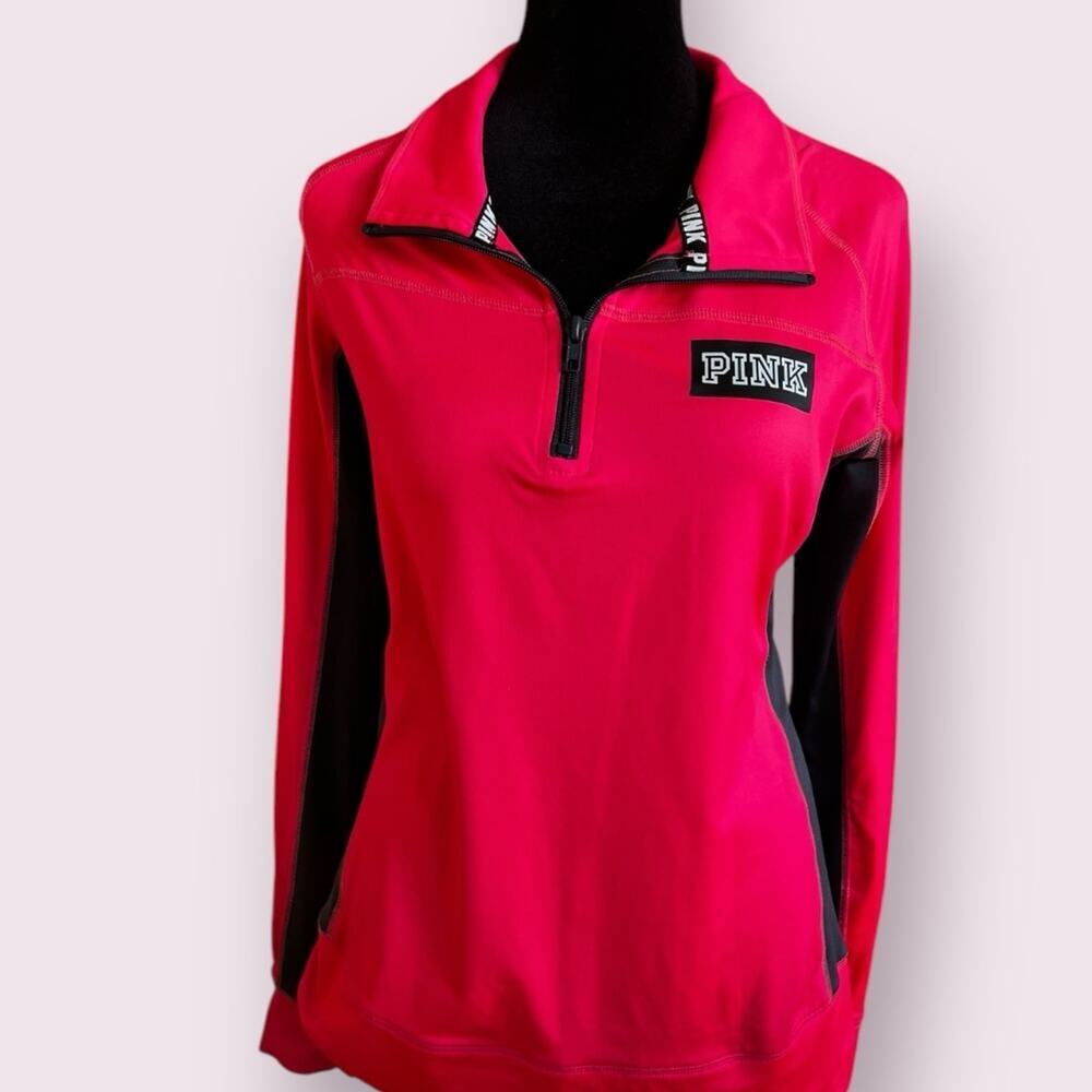 PINK Ultimate women’s size M long sleeve athletic top